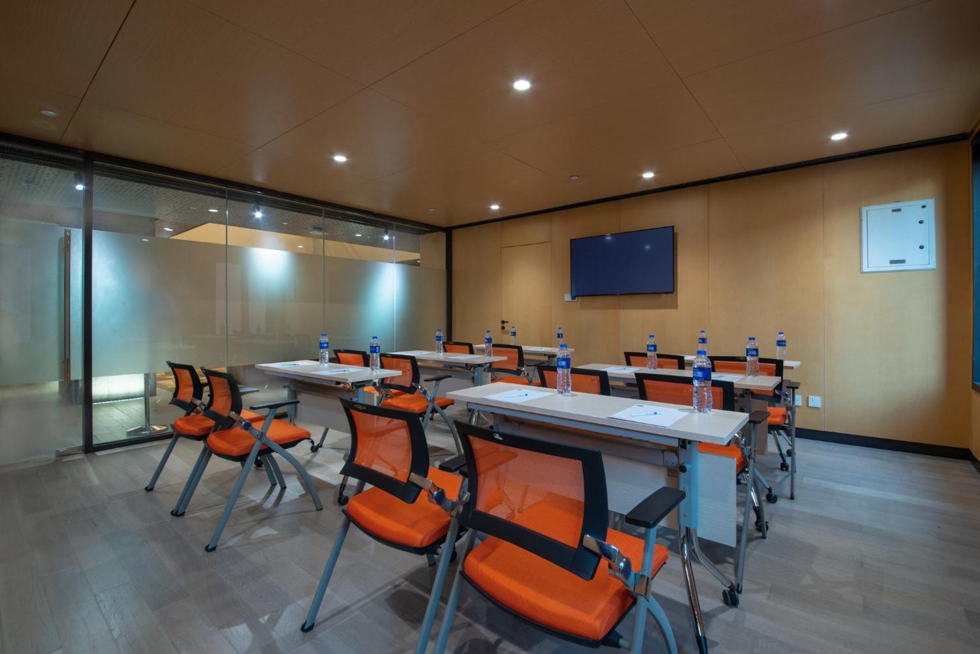 Holiday Inn Express Beijing Shijingshan Parkview By Ihg Exterior photo